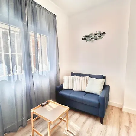 Mini Nicole Gam Apartment *